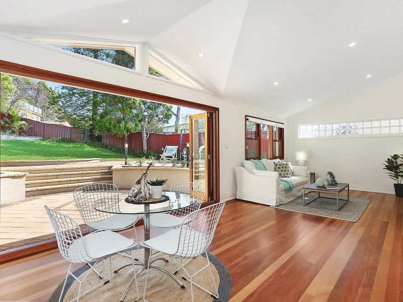 5 Tallowwood Avenue, Lugarno NSW 2210