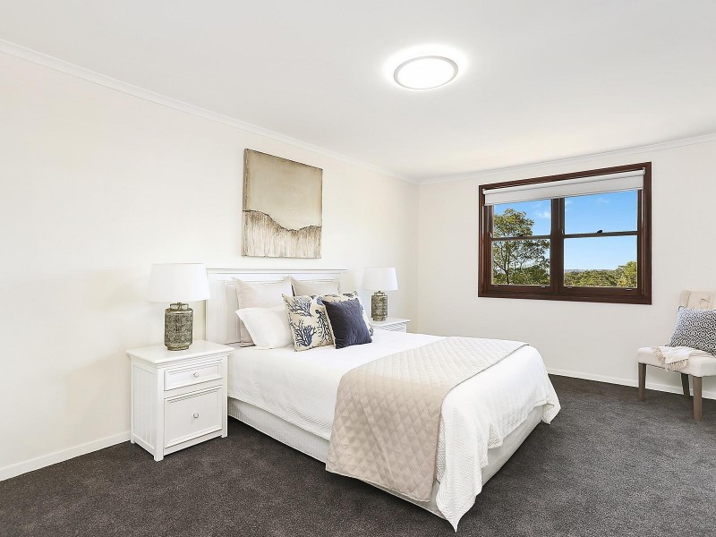 5 Tallowwood Avenue, Lugarno NSW 2210