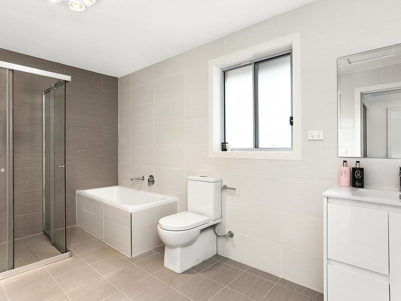 4/48 Johnstone Street, Peakhurst NSW 2210