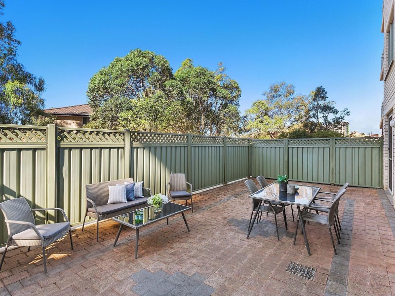 15/438 Forest Road, Hurstville NSW 2220