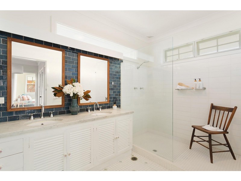 35A Woodlands Avenue, Lugarno NSW 2210