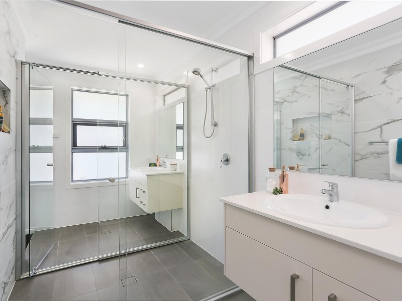 7 Ingara Avenue, Miranda NSW 2228