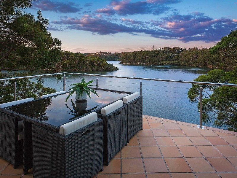 58 Moons Avenue, Lugarno NSW 2210