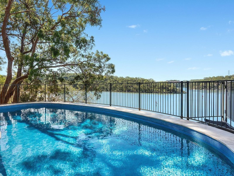 58 Moons Avenue, Lugarno NSW 2210