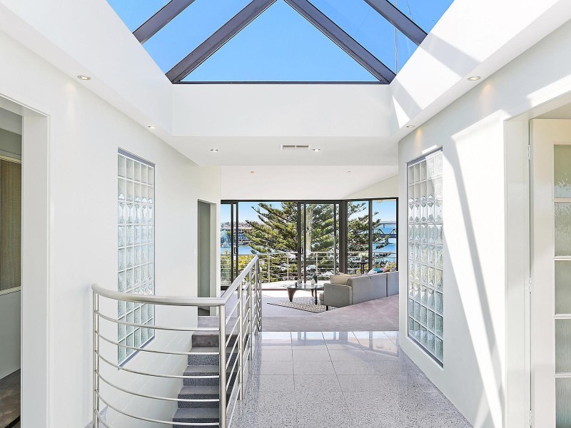 18 Woodlands Avenue, Blakehurst NSW 2221