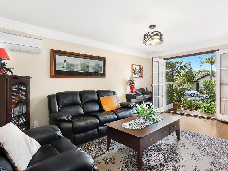 20a Newman Street, Mortdale NSW 2223