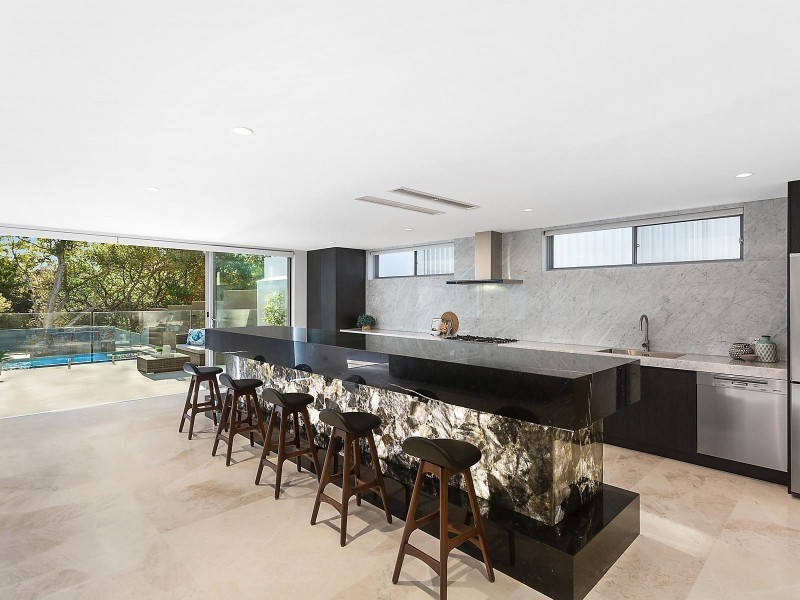 81 Stuart Street, Blakehurst NSW 2221