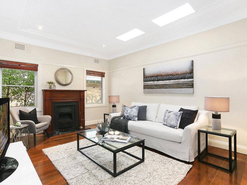 27 Mcraes Avenue, Penshurst NSW 2222