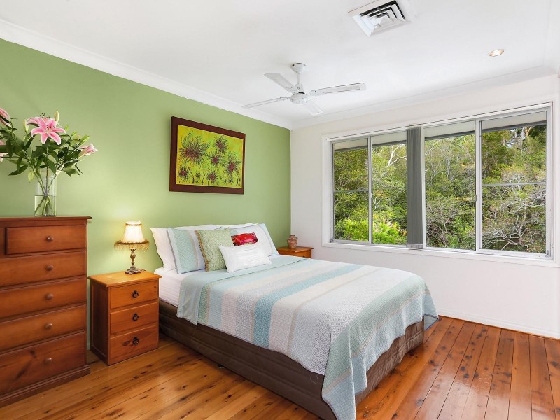 88 Allwood Crescent, Lugarno NSW 2210