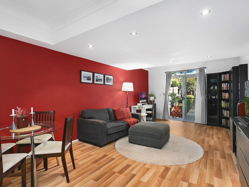 9/388 Railway Parade, Carlton NSW 2218