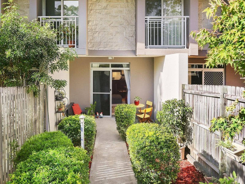 9/388 Railway Parade, Carlton NSW 2218