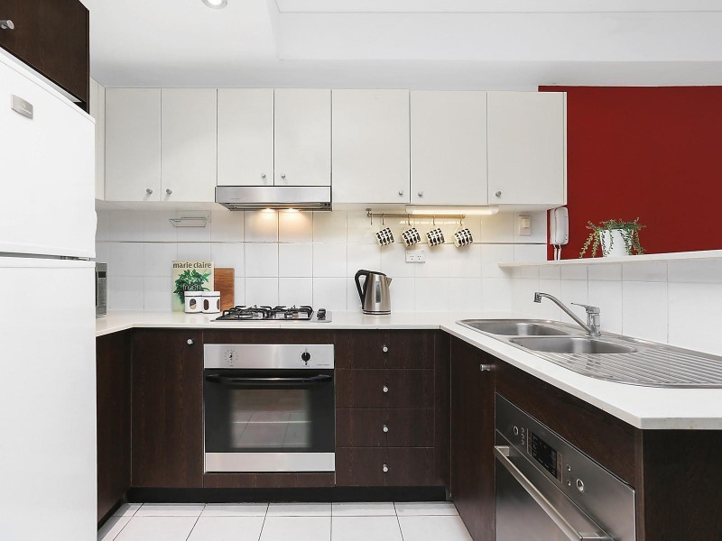 9/388 Railway Parade, Carlton NSW 2218