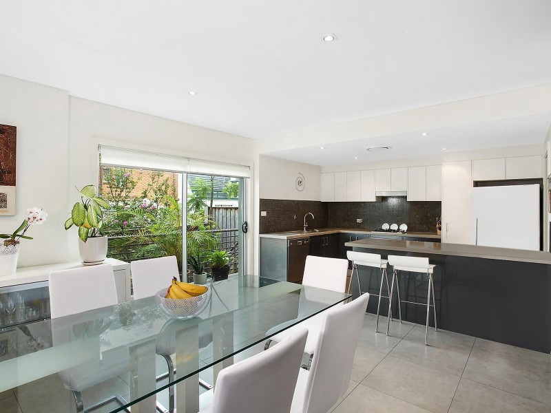 8/11 Madeira Street, Sylvania NSW 2224