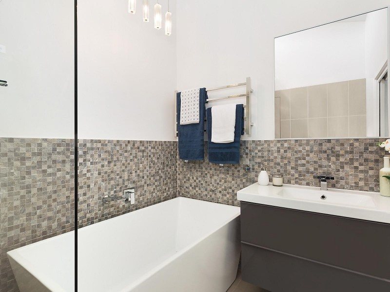 24 Blackbutt Avenue, Lugarno NSW 2210