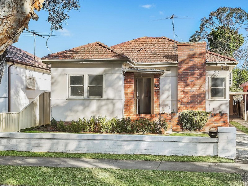 80 Hollywood Street, Monterey NSW 2217