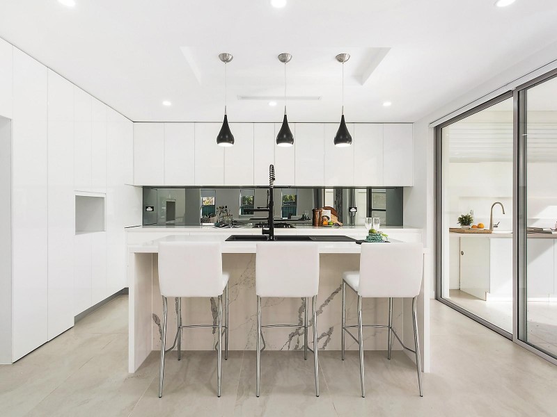 19 Colvin Avenue, Carlton NSW 2218