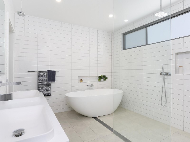 58 Valentia Avenue, Lugarno NSW 2210