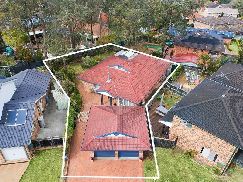 8 Claret Ash Grove, Menai NSW 2234