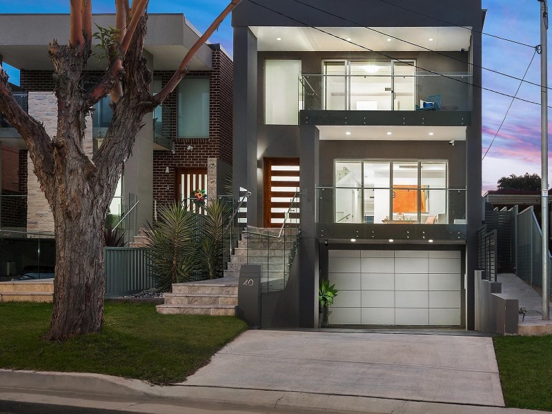 40 Warraroong Street, Beverly Hills NSW 2209