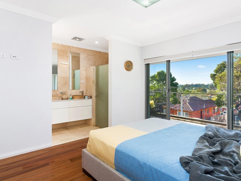 40 Warraroong Street, Beverly Hills NSW 2209