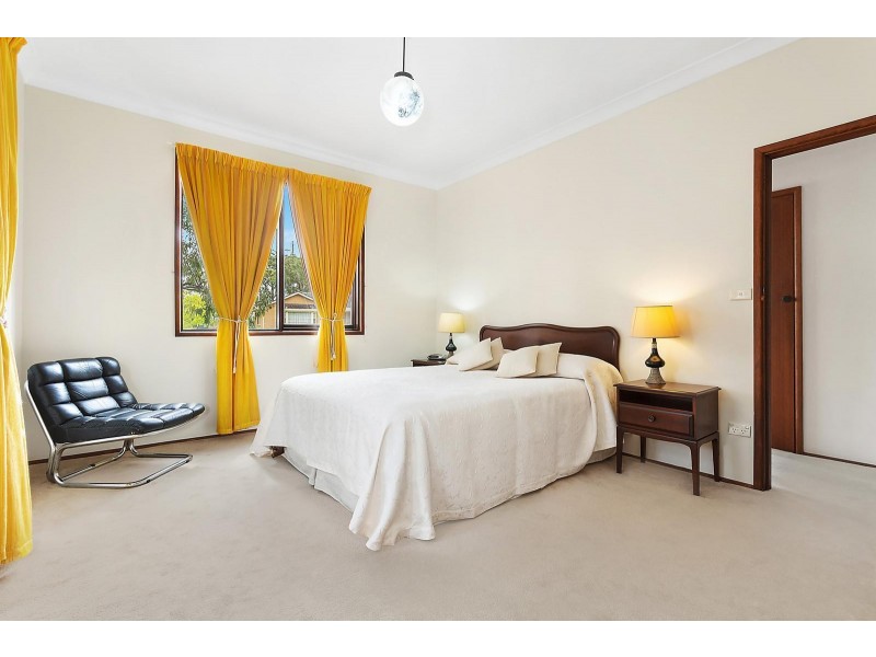 126 Lugarno Parade, Lugarno NSW 2210