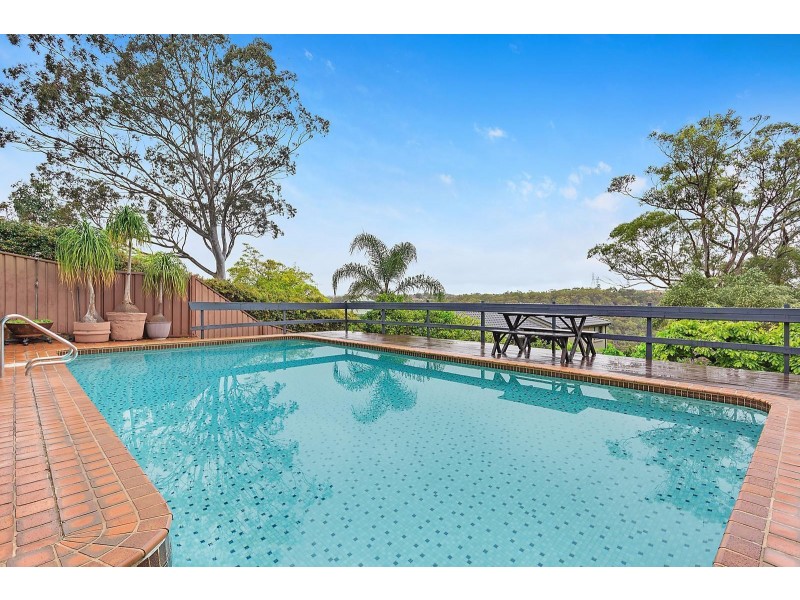 126 Lugarno Parade, Lugarno NSW 2210