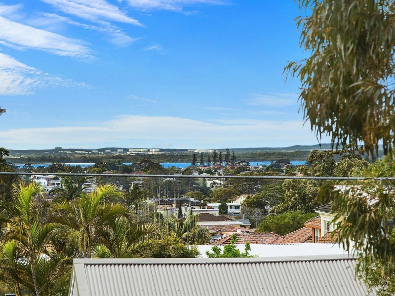 32 Read Street, Blakehurst NSW 2221