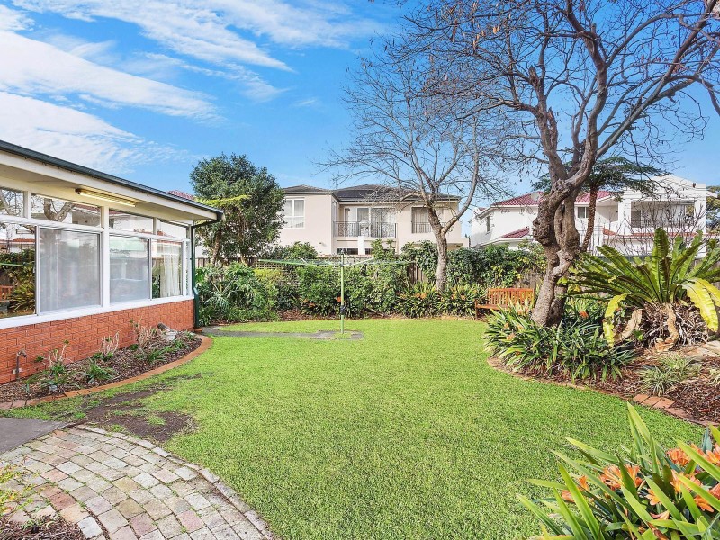 32 Read Street, Blakehurst NSW 2221