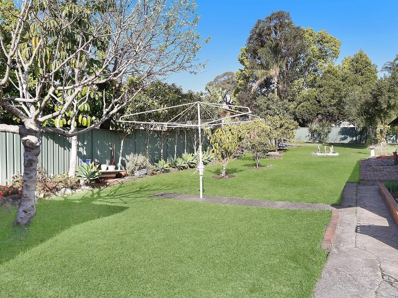 231 Stoney Creek Road, Beverly Hills NSW 2209