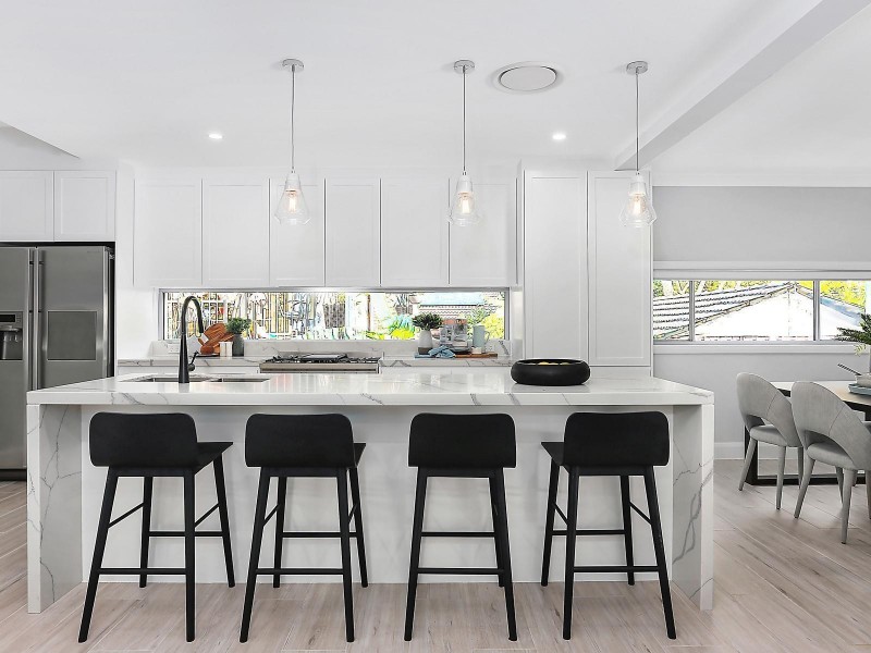 12 Wayne Avenue, Lugarno NSW 2210