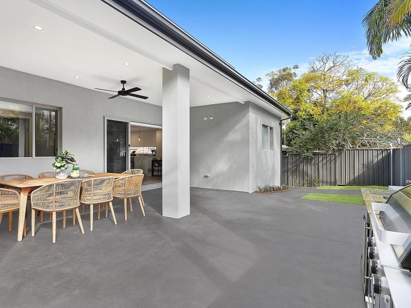 12 Wayne Avenue, Lugarno NSW 2210