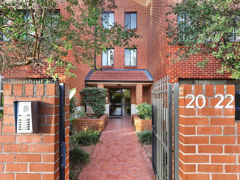 4/20 Melvin Street, Beverly Hills NSW 2209