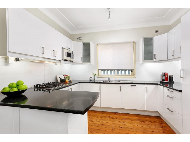 3 Waratah Street, Oatley NSW 2223