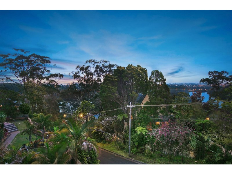 5 Cypress Drive, Lugarno NSW 2210