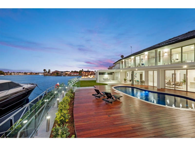 12 Castlereagh Crescent, Sylvania Waters NSW 2224