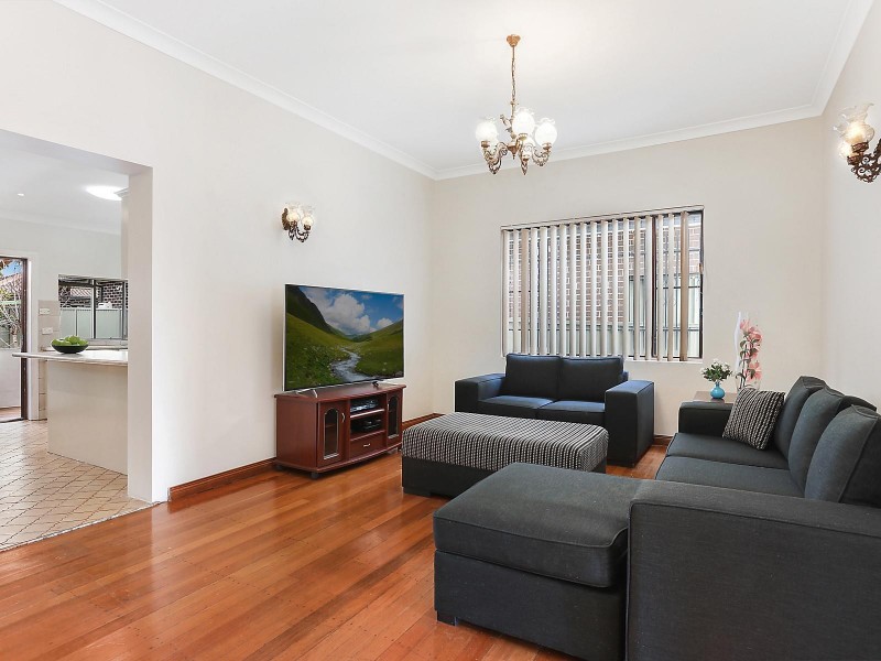 119 Carrington Avenue, Hurstville NSW 2220