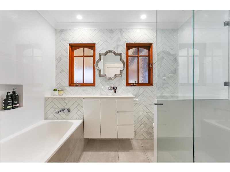 46 Glen Road, Oatley NSW 2223