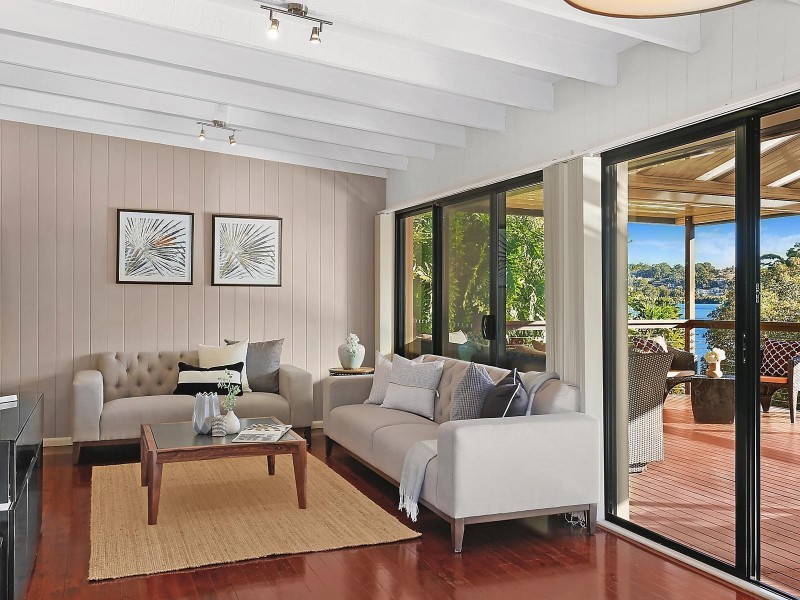 8 Llewellyn Street, Oatley NSW 2223