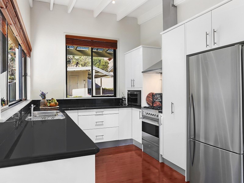 8 Llewellyn Street, Oatley NSW 2223