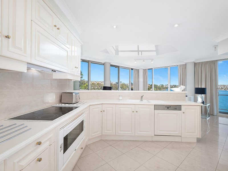 36 Pleasant Way, Blakehurst NSW 2221