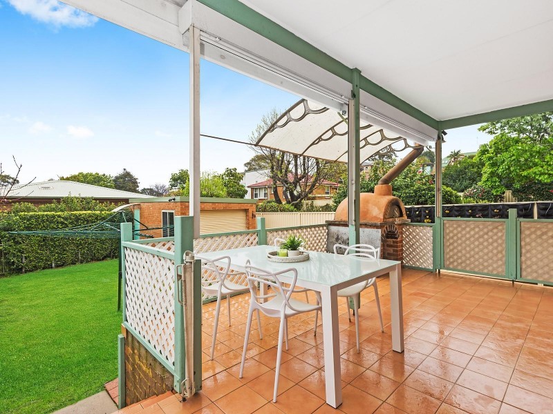 7 Paris Street, Carlton NSW 2218