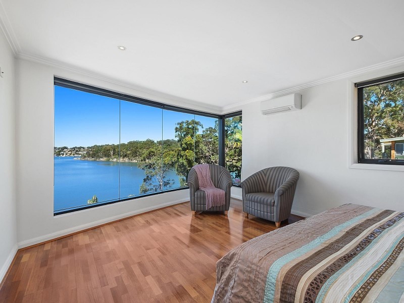 16b Russell Street, Oatley NSW 2223