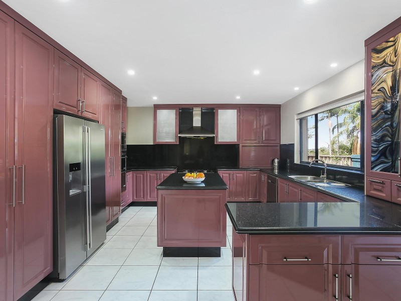 27 Lugarno Parade, Lugarno NSW 2210