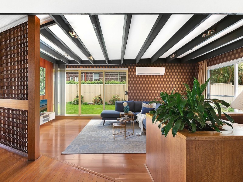 8 Neirbo Avenue, Hurstville NSW 2220