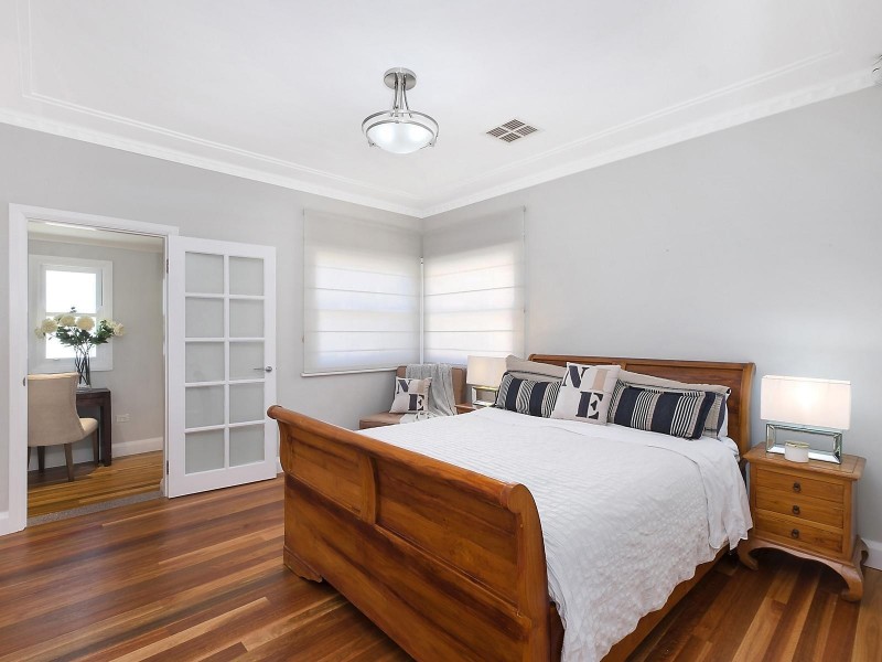 16 Edward Street, Oatley NSW 2223