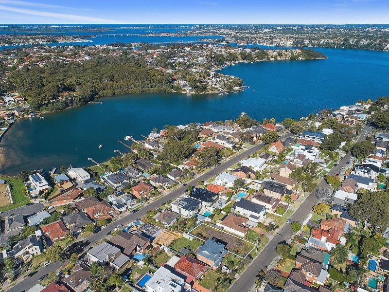 28 Riverview Avenue, Kyle Bay NSW 2221