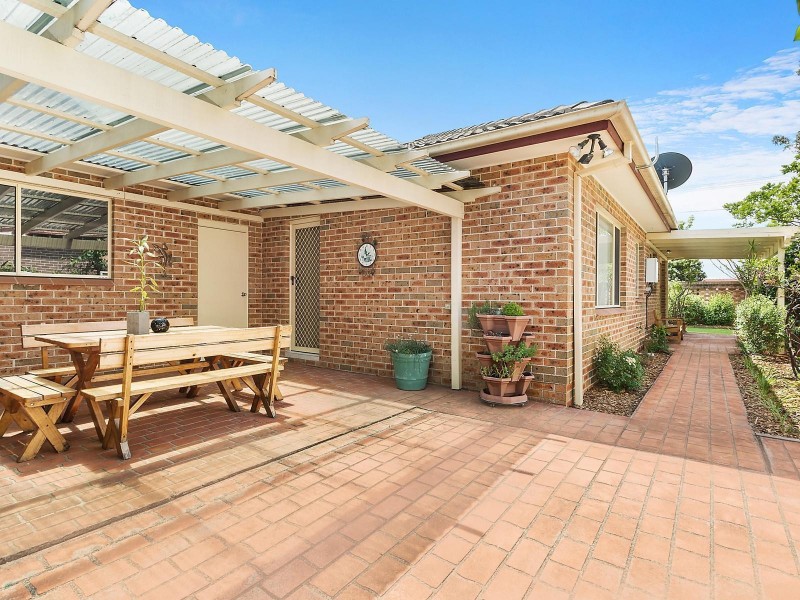 1/39 Amy Road, Peakhurst NSW 2210