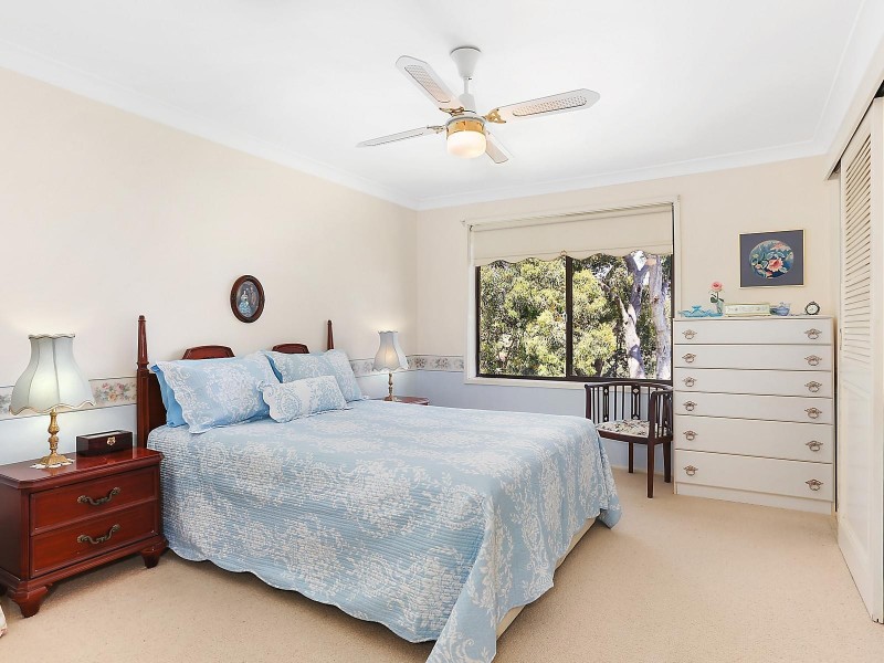 2 Maple Street, Lugarno NSW 2210
