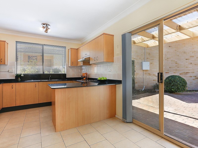 8/68 Bonds Road, Roselands NSW 2196