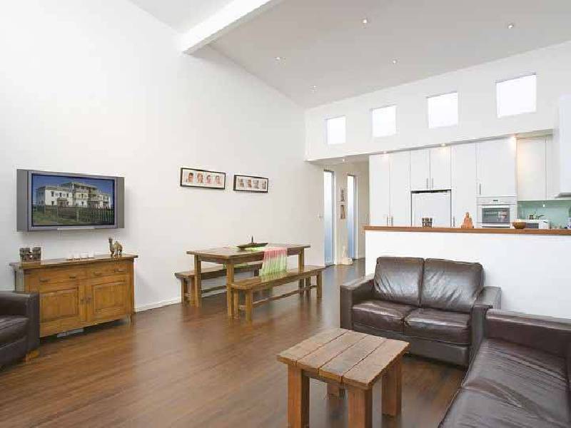 16 Botany Street, Carlton NSW 2218